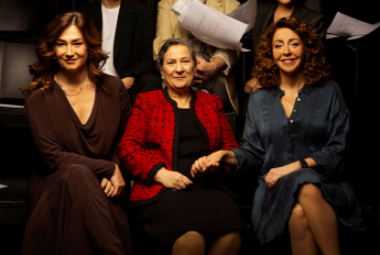 BİR AİLE PROVASI: YAŞAYIN GİTSİN